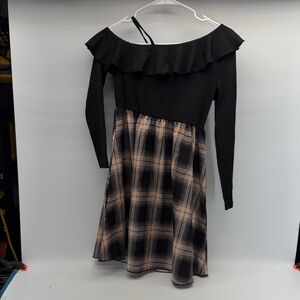 Elegant Black and Plaid Off-Shoulder Dress